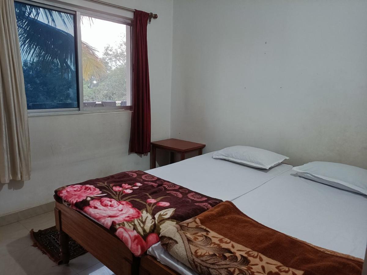 The Gupta Guest House Бодх Гая Екстериор снимка